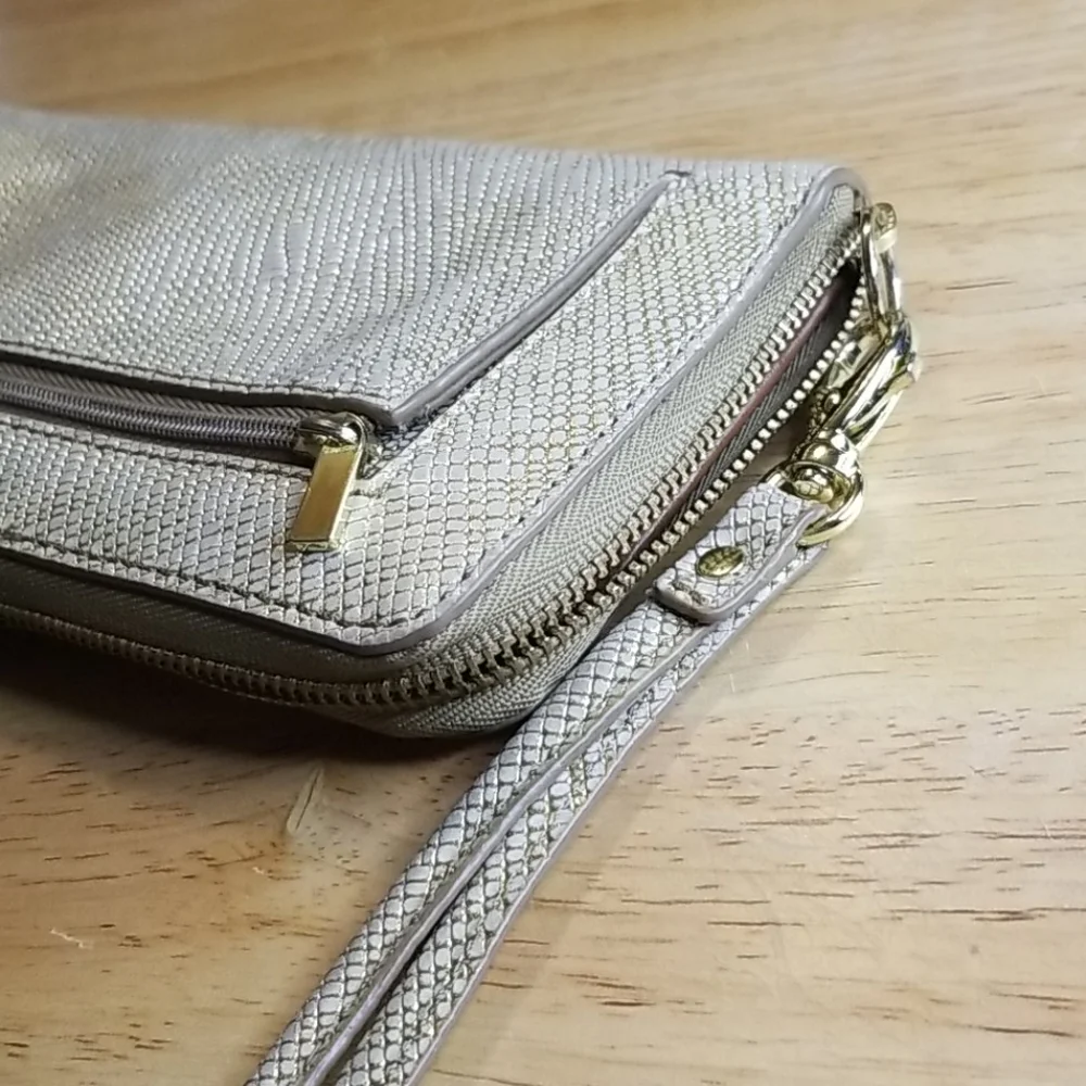 Fossil Wristlet Clutch Genuine Leather Retro Y2K Wallet Collectible
